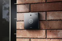 Loxone Intercom - wideodomofon antracytowy