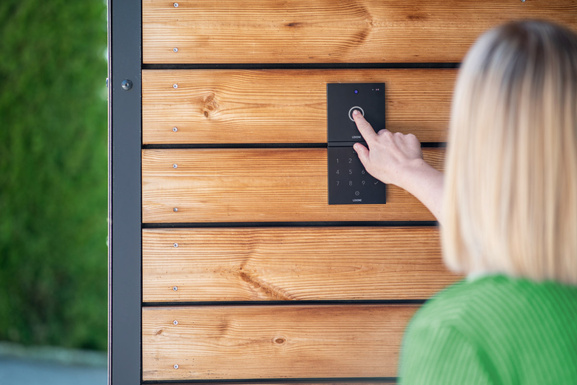 Loxone Intercom - wideodomofon antracytowy