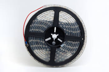 Taśma LED ciepła biała IP68 (wodoodporna)